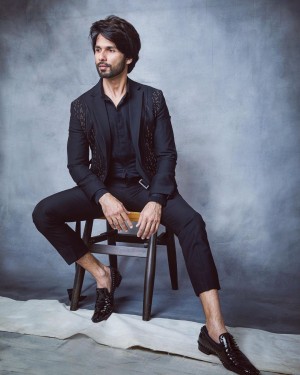 Shahid Kapoor (aka) ShahidKapoor