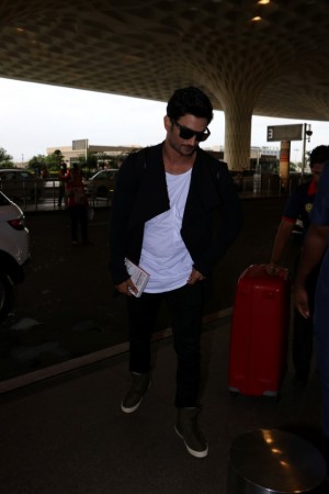 Sushant Singh Rajput (aka) SushantSinghRajput