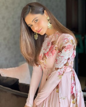 Aamna Sharif (aka) Aamnaa Sharif