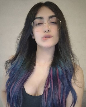 Adah Sharma (aka) Adah