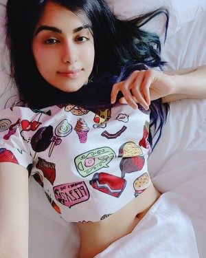 Adah Sharma (aka) Adah