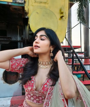 Adah Sharma (aka) Adah