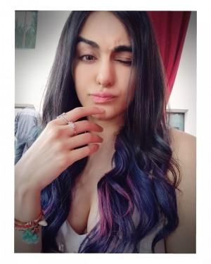 Adah Sharma (aka) Adah