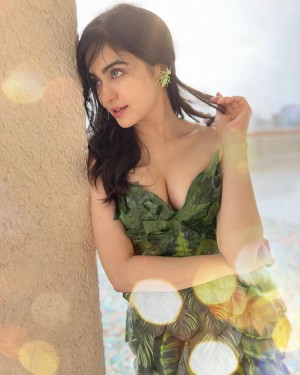 Adah Sharma (aka) Adah