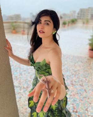 Adah Sharma (aka) Adah