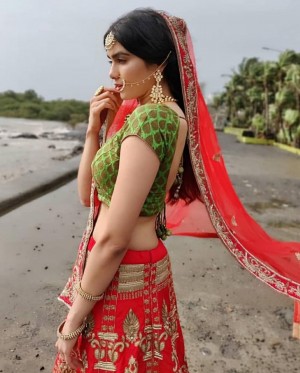 Adah Sharma (aka) Adah