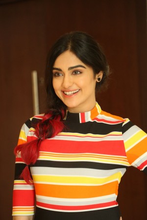 Adah Sharma (aka) Adah