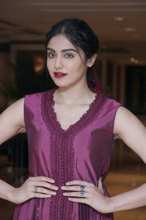 Adah Sharma (aka) Adah