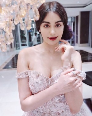 Adah Sharma (aka) Adah