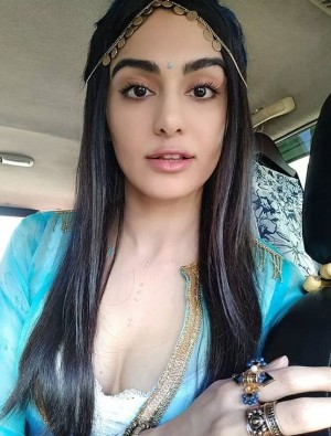 Adah Sharma (aka) Adah