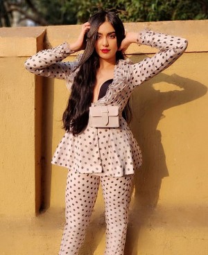 Adah Sharma (aka) Adah