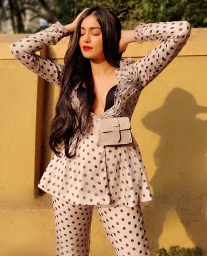 Adah Sharma (aka) Adah