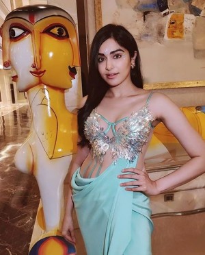 Adah Sharma (aka) Adah