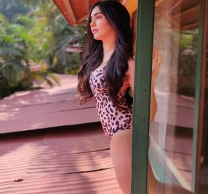 Adah Sharma (aka) Adah