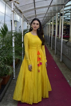 Aditi Rao Hydari (aka) AditiRaoHydari