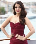 Aishwarya Rai (aka) AishwaryaRaiBachchan