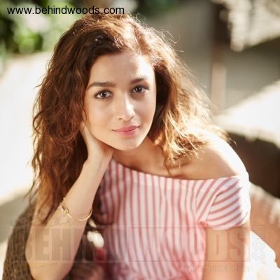 Xxx Alia Bhatt Actress Ki Xxx - Alia Bhatt (aka) AliaBhatt photos stills & images