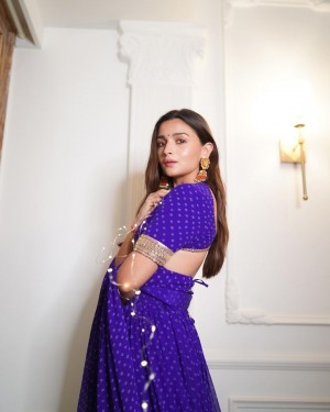 Alia Bhatt (aka) AliaBhatt