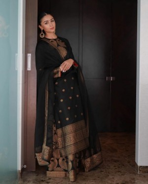 Alia Bhatt (aka) AliaBhatt