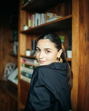 Alia Bhatt (aka) AliaBhatt