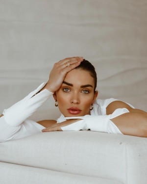 Amy Jackson (aka) AmyJackson