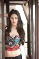 Amyra Dastur (aka) Amyra