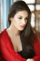 Amyra Dastur (aka) Amyra