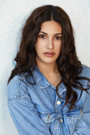 Amyra Dastur (aka) Amyra