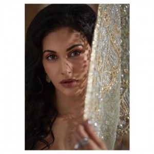 Amyra Dastur (aka) Amyra