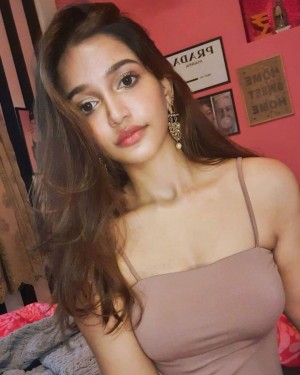 Anaika Soti (aka) Anaikaa Soti