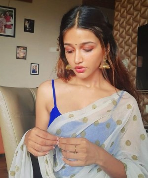 Anaika Soti (aka) Anaikaa Soti