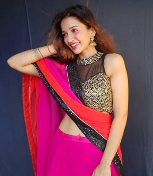 Anaika Soti (aka) Anaikaa Soti