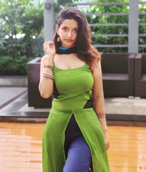 Anaika Soti (aka) Anaikaa Soti