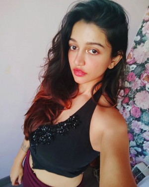 Anaika Soti (aka) Anaikaa Soti