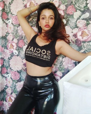 Anaika Soti (aka) Anaikaa Soti