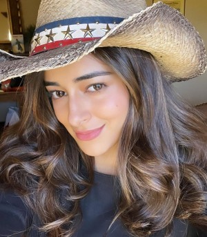 Ananya Panday (aka) Ananyaa Panday