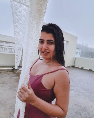 Ashima Narwal (aka) AshimaNarwal