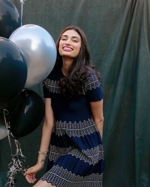 Athiya Shetty (aka) AthiyaShetty