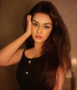 Avneet Kaur (aka) Avneet Kaurr