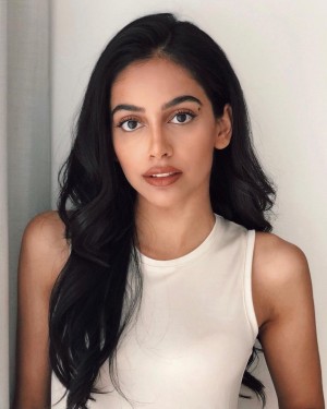 Banita Sandhu (aka) Banita Sandu