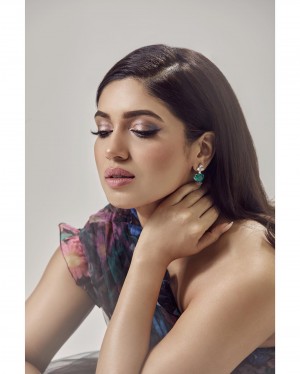 Bhumi Pednekar (aka) Bhumii Pednekar