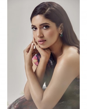 Bhumi Pednekar (aka) Bhumii Pednekar