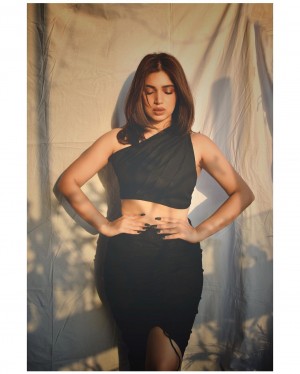 Bhumi Pednekar (aka) Bhumii Pednekar