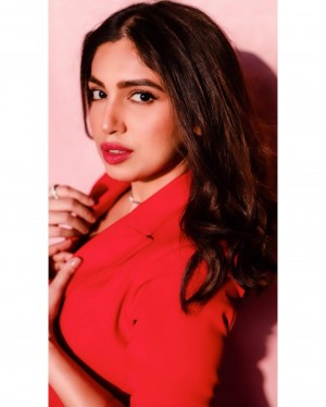 Bhumi Pednekar (aka) Bhumii Pednekar