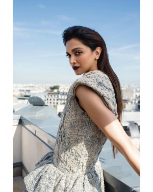 Deepika Padukone (aka) Deepika