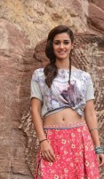 Disha Patani (aka) Disha