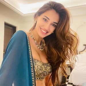 Disha Patani (aka) Disha