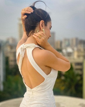 Fatima Sana Shaikh (aka) Fatima SanaShaikh