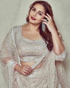 Huma Qureshi (aka) Humaa Qureshii