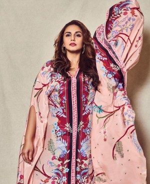 Huma Qureshi (aka) Humaa Qureshii